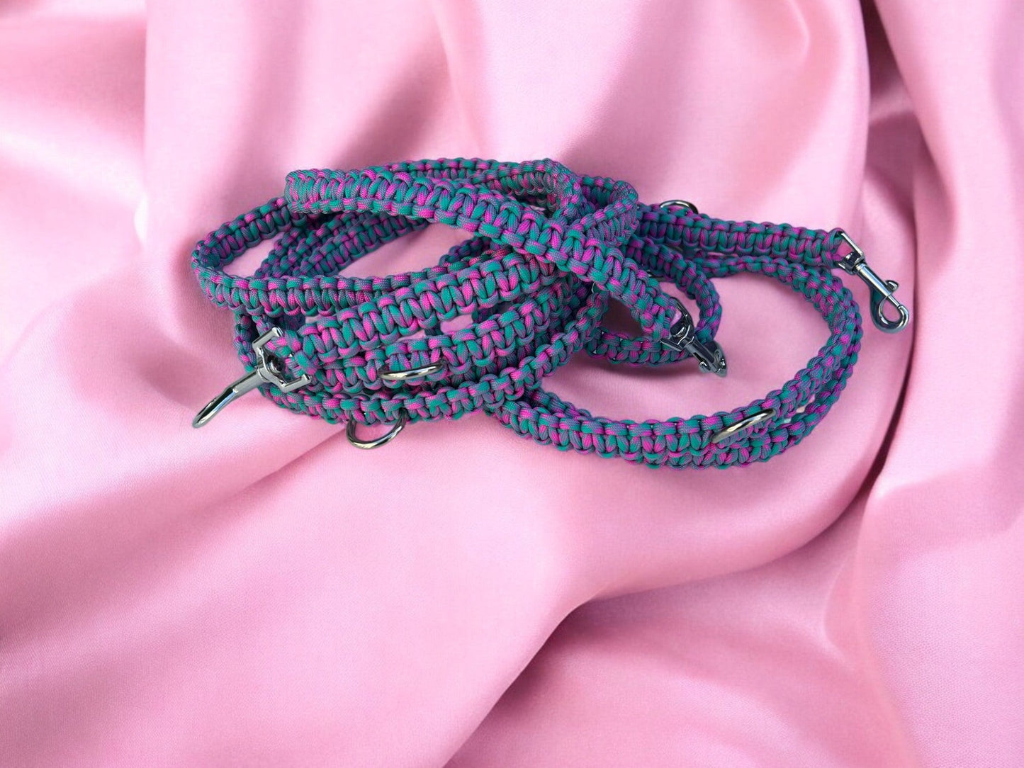 HANDS FREE PARACORD