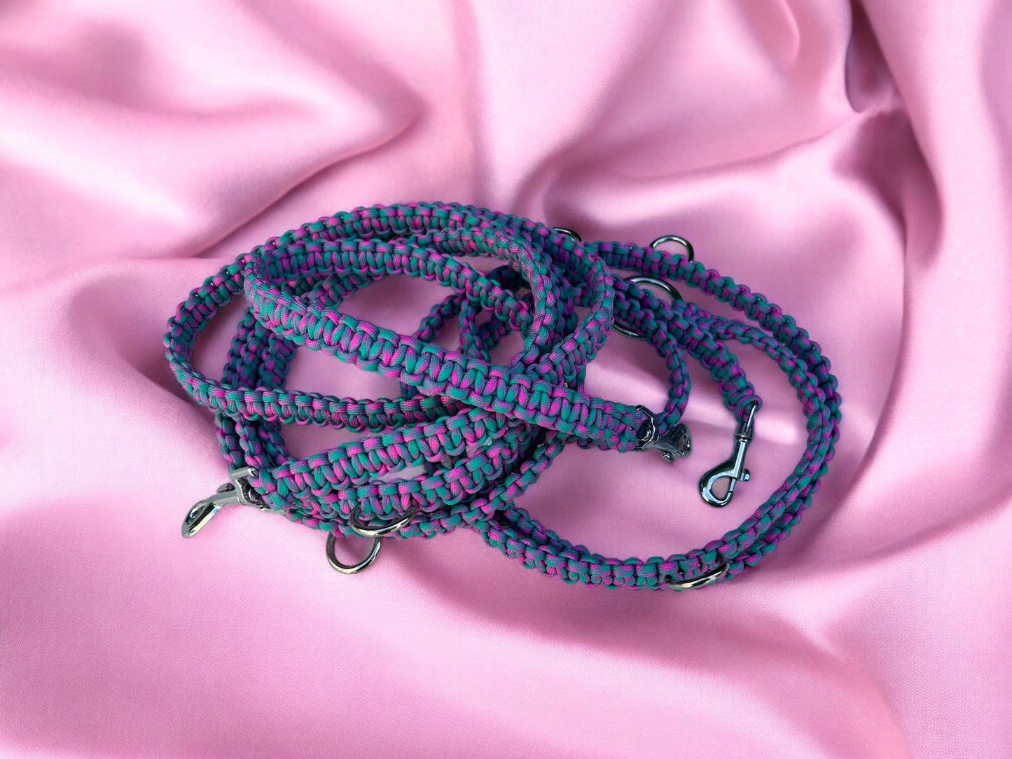 HANDS FREE PARACORD